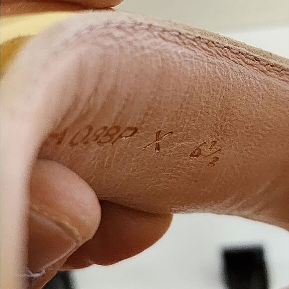 Good American heel - Picture 10 of 12